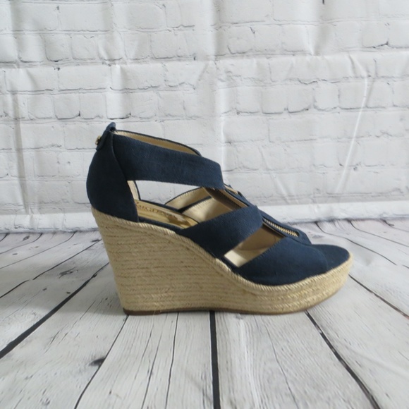 Michael Michael Kors Damita Wedge - Picture 2 of 5